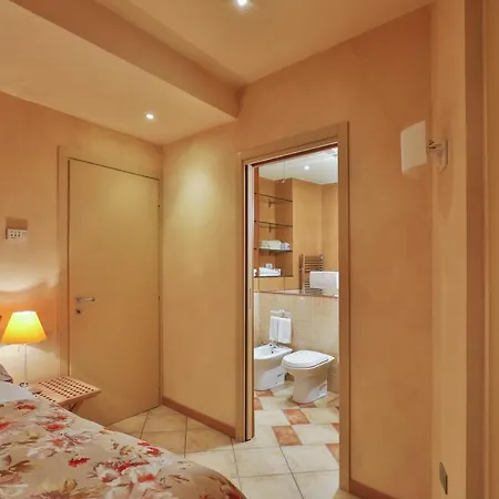 Cernobbio Lake Suites 公寓 切尔诺比奥