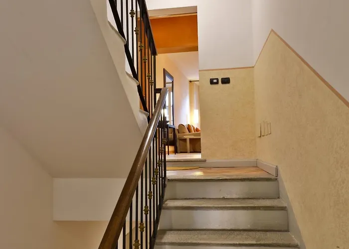 Cernobbio Lake Suites شقة