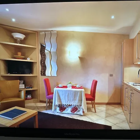 Cernobbio Lake Suites チェルノッビオ